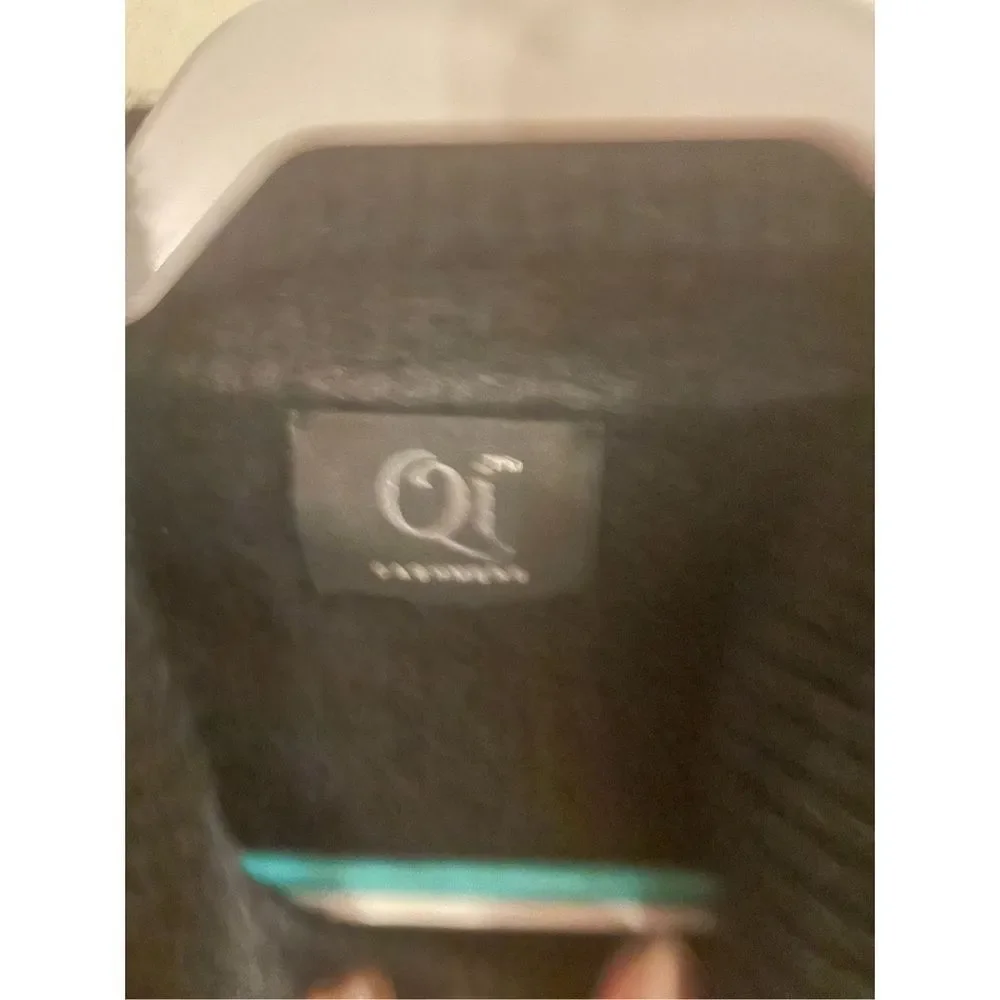 Qi Cashmere Sweater (SZ S)